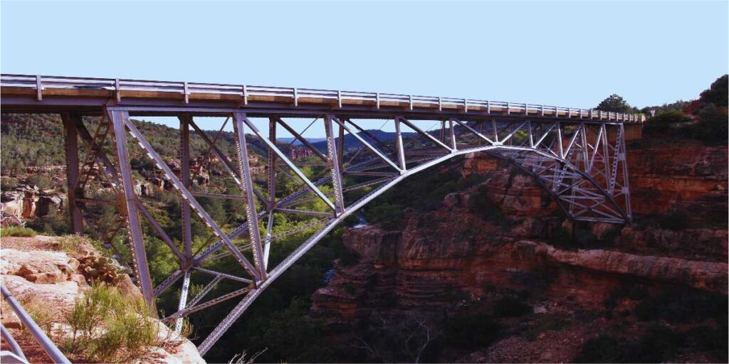 Oak creek canyon bridge